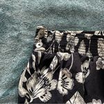 Anthropologie Maeve by Escape Floral Shorts size 6 100% cotton Photo 8