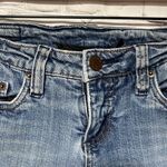 Refuge Distressed Denim 3L Photo 7