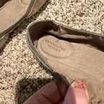 Bandolino NWOT  Shimmering Silver Flats size 9 Photo 1