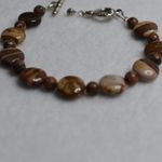 Polished Chic Shades Of Brown Stone Heart Toggle Latch Silver Tone Bracelet Photo 1