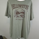 Goodie Two‎ Sleeves Yellowstone Wyoming By Graphic Tee Women's XXL Sage Green Photo 0