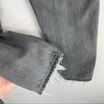 American Eagle  Sz 0 SHORT Grey Wash Distressed Mom Jean Raw Hem Photo 8