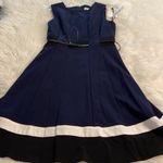Calvin Klein  Dress brand new with tag size 6 with belt around waist Photo 14
