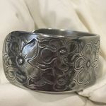 VINTAGE SALISBURY Floral Engraved Pewter Cuff Photo 10
