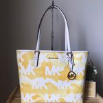 Michael Kors Purse Photo 0