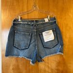 Good American  Bombshell Short Denim Blue Jean Shorts Shadow Pockets NWT Size 15 Photo 10