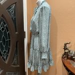 Vine & Love  green patterned dress Photo 4