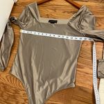 House of Harlow 1960 Bodysuit Square Neck Long Sleeve Gold Size M Photo 5