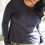 Brooklinen Navy Long Sleeve Court Henley Top Blue Size M Photo 0