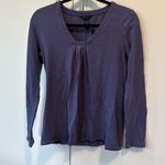 Banana Republic  Womens Cotton vintage Top Sz Medium Purple Long Sleeve Slim Fit Photo 0