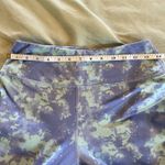 Vineyard Vines  Performance Women's Tie Dye Leggings Size S Photo 3