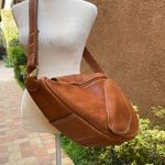 Custom made leather saddle bag Photo 4