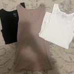 Felina 3-Pack Basic Scoop Neck Ribbed Tank Tops Photo 0