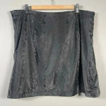 Juicy Couture  Short Skirt Snake Skin Pattern Black Box Pleat‎ Size 1X Mini Rock Photo 3