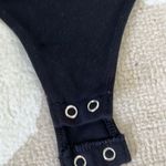 EXPRESS v neck puff sleeve bodysuit Photo 4