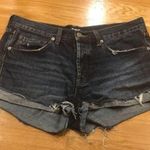 BDG distressed Tomgirl shorts size 28. Photo 0