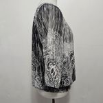 Dress Barn  Silver & White Lurex Paisley Blouson Blouse Size Medium Photo 3