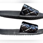 Guess  Diamond Pool Slides in Black Photo 2