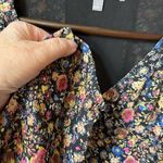 Daniel Rainn Daniel Rain size L - V neckline floral lace inset in back blouse. Photo 3