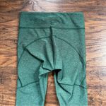 Outdoor Voices  • 3/4 Warm-Up Leggings crop Hunter Green compression workout Photo 7
