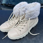 Skechers  Women’s Winter Boots 7  Photo 0