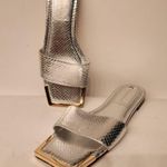 Good American Standout Slide Sandals in Silver Snake Women’s Size 8.5 Photo 4