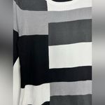 Carol Rose VTG -  Women’s top - Gray/Black/White - Size Large Photo 4