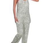 New Gray Camo Print Lounge Jumpsuit Romper Cozy One Piece Sleep Pajamas Honeydew Size M Photo 2