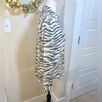 L'Agence Holly Tiger Print Button Down Shirt in Coconut Husk Sz Small🧡 Photo 6