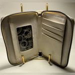 Lounge Fly A HTF Vintage  Disney Peter Pan Neverland Map Zip Around Small Wallet Photo 4