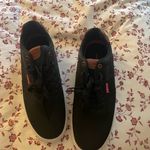 Levi's Sneakers Photo 2