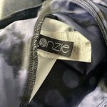 Onzie #141  Hot Yoga Leggings Photo 5