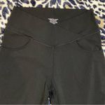 crossover flared yoga pants Black Size L Photo 1