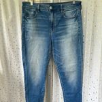 American Eagle AEO Women's Hi-Rise Jegging Crop Factory Faded Denim Jeans 14 Photo 1