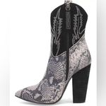 Dingo NWOT Calico Leather Bootie in black/grey combo Photo 1