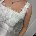 Elliatt  White Floral Mini Dress Photo 5