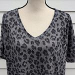  Oversized Animal Print V-Neck Top | Lucky Brand Short Sleeve Shirt Photo 1