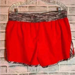Energy zone  athletic running‎ shorts size Lg excellent condition color is coral Photo 1