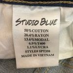 Studio Blue  Distressed Mid Rise Stretch Skinny Jeggings Denim Jeans Pants Sz 27 Photo 4