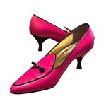 Isaac Mizrahi  Barbie pink kitten heel with micro bow detail 5.5 Leather sole Photo 0