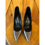 Rock & Republic  Distinctive Design Metallic Pump Size 6.5 Photo 1