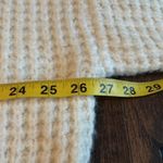 Luca + Grae  V neck sweater Cream Waffle weave Soft Cozy Comfy Women’s size M Photo 4