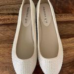 Madden Girl  Tazorr Champagne Flat Rhinestone Round Toe 8 Womens NEW Photo 1