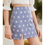 SheIn Daisy Print Mini Skirt Size Medium Photo 4