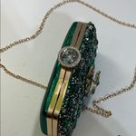 Elegant Green Crystal Clutch with Gold Chain Photo 11