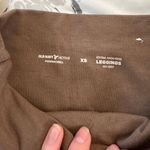 Old Navy PowerChill Leggings Photo 1