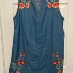 Westport  1962 Blue Chambray V Neck Embroidered Floral Sleeveless Shift Dress Photo 0
