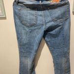 Lucky Brand Jeans Photo 1