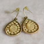 Source Unknown Rare Vintage Mellow Yellow Etched Stone Teardrop Dangle/Drop Hook Earrings Photo 0