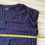 Covington  v neck dressy blouse Size Medium Photo 7